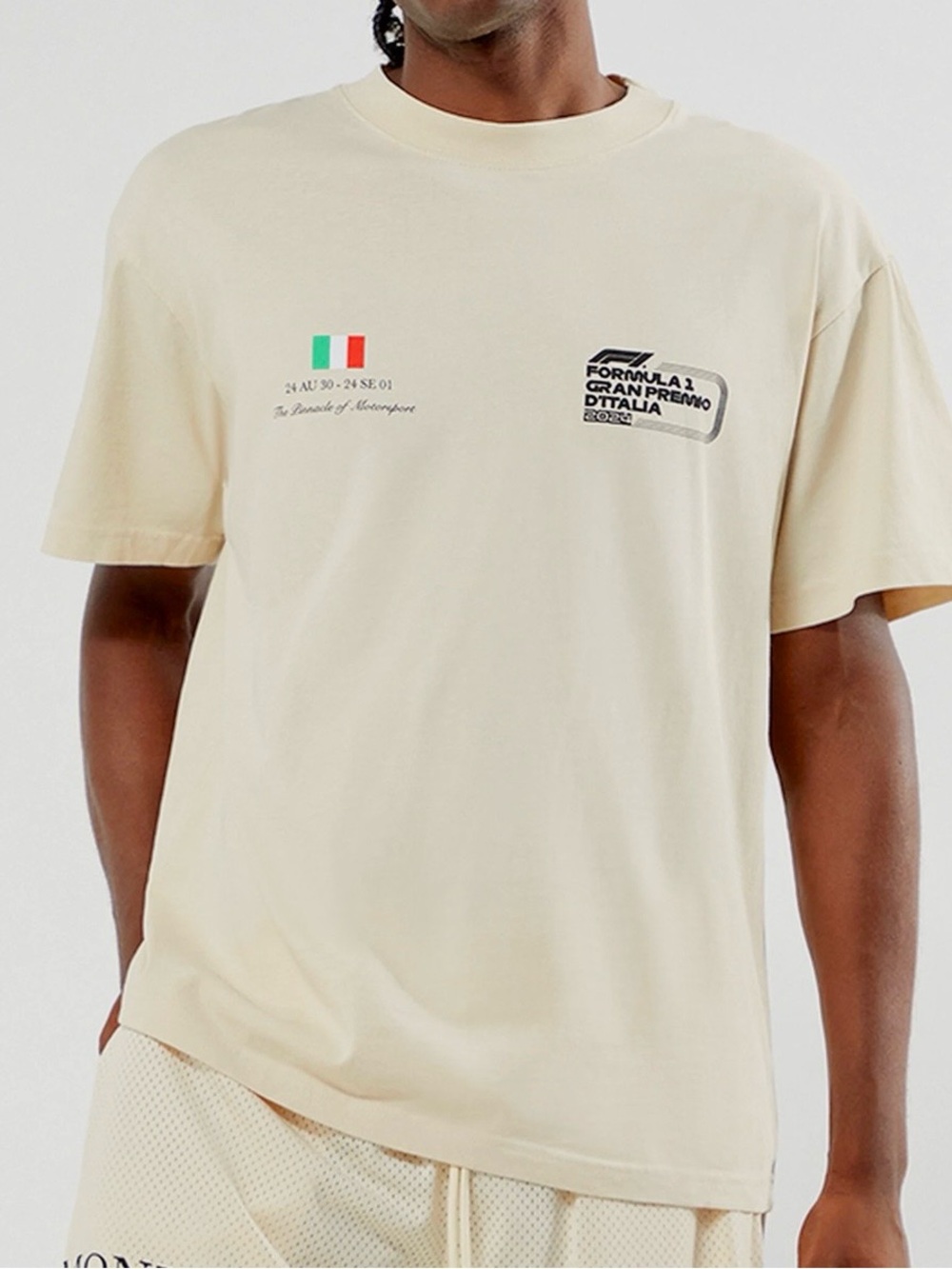 Formula 1 x PacSun Monza Italy Cream Graphic Crew Short Sleeve Shirt Size XL